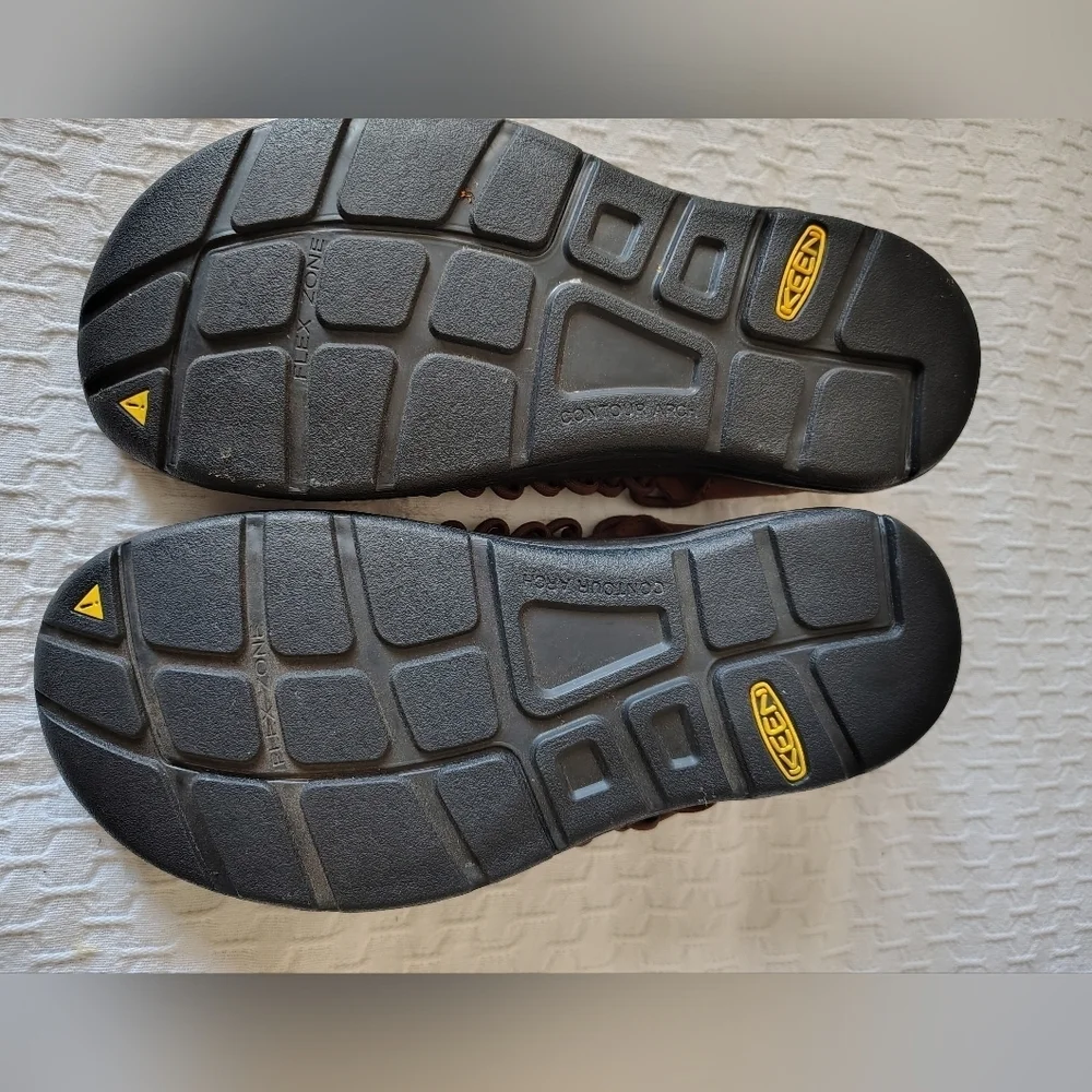 KEEN Men's Brown Sandals Size 7